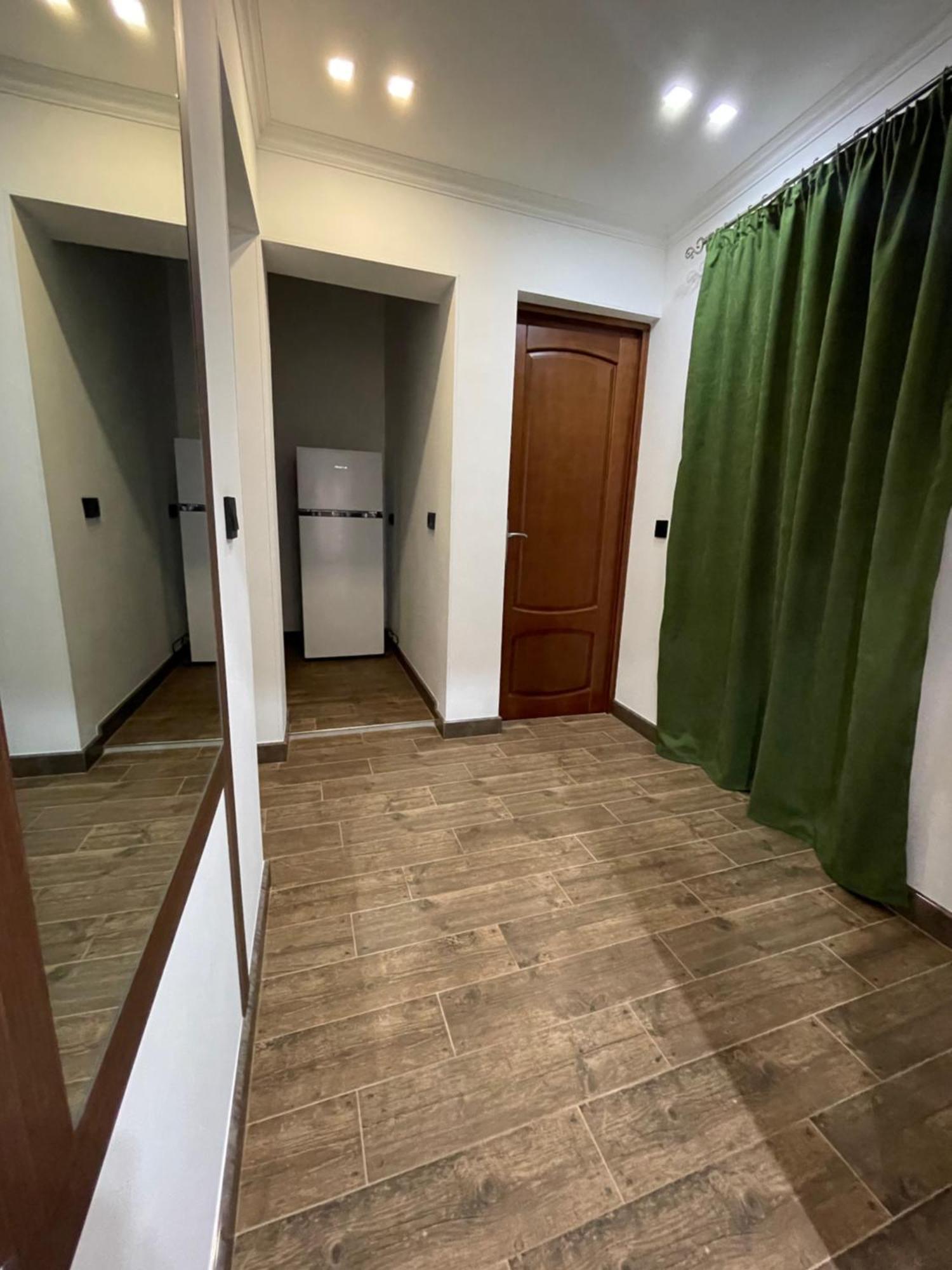 Hotel No Problem Erivan Exterior foto